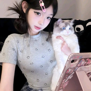 嗯,别,有人来买东西
